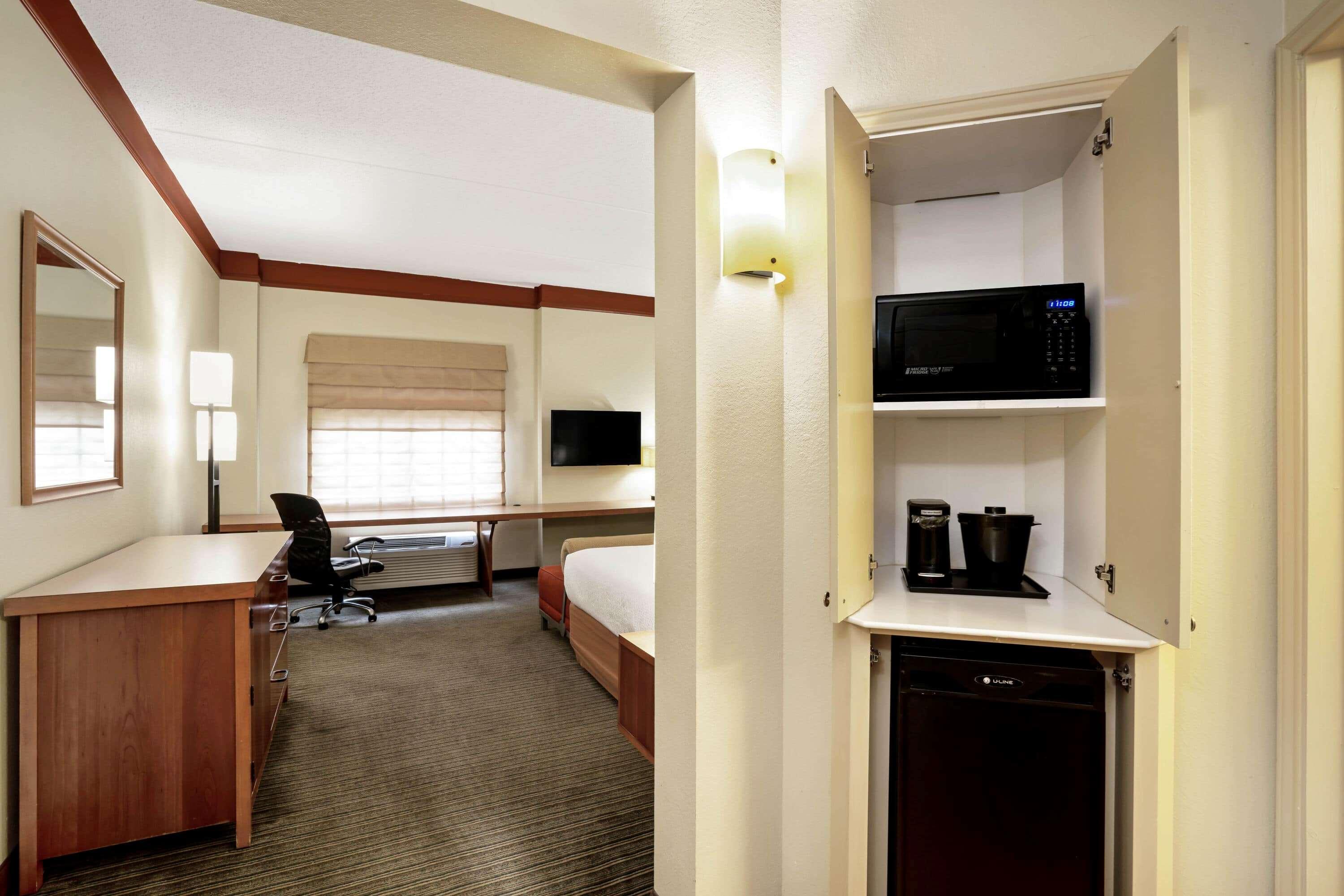 La Quinta By Wyndham Memphis Primacy Parkway Hotel Exterior foto